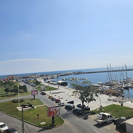Blue Marina Sea View Διαμέρισμα Μανγκάλια Εξωτερικό φωτογραφία